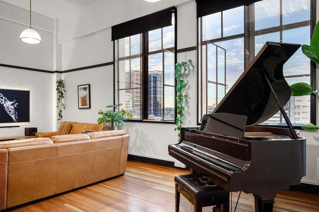 Grand piano room
